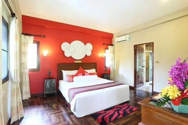 Garden View Villa