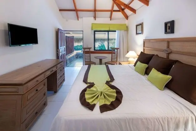 Bungalow Garden, 1 King Bed, Non-Smoking