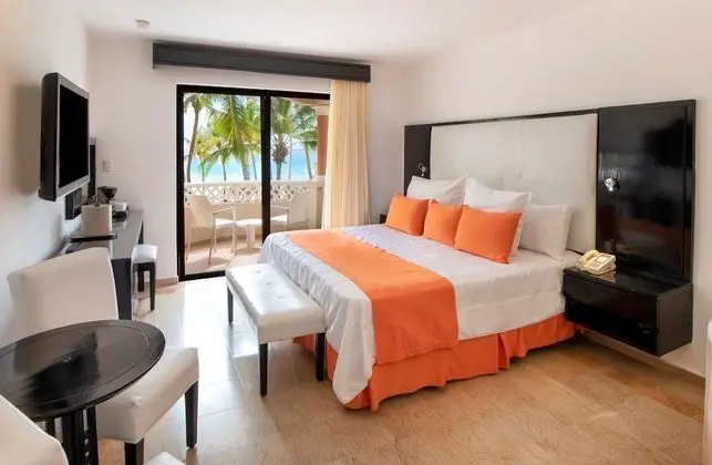 Couple Retreat  - 1 King Bed