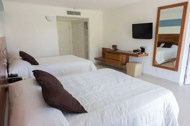 Superior Room, 2 Queens, Non-Smoking