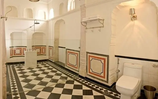 Luxury Double Room, 1 Bedroom, Non Smoking, Courtyard view