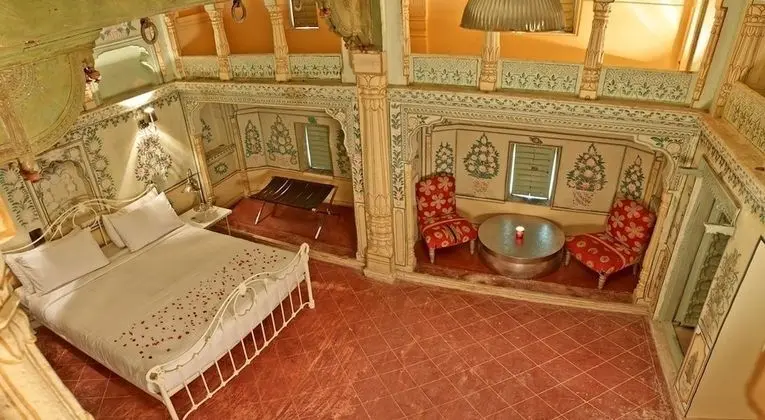 Royal Suite, 1 King Bed, Non Smoking, Courtyard view