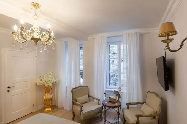 Tek Büyük Yataklı Oda (Comfort Double Room)