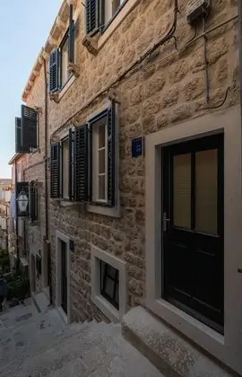 Tek Büyük Yataklı Oda (Comfort Double Room)