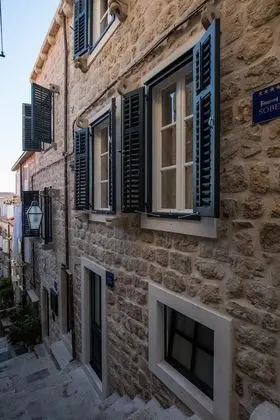 Tek Büyük Yataklı Oda (Comfort Double Room)