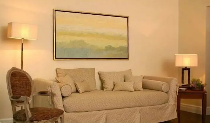 Classic Büyük Yataklı Tek Kişilik Oda