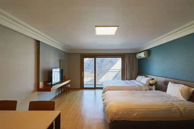 Sonobell Tower B Family (Ondol, Double or Twin Bed Randomly Assigned)