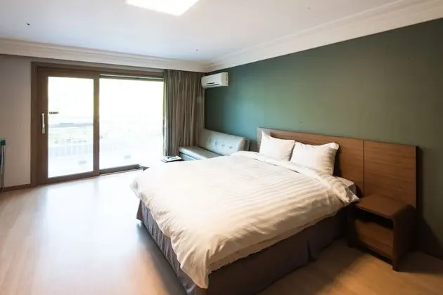 Sonobell Tower B Family (Ondol, Double or Twin Bed Randomly Assigned)