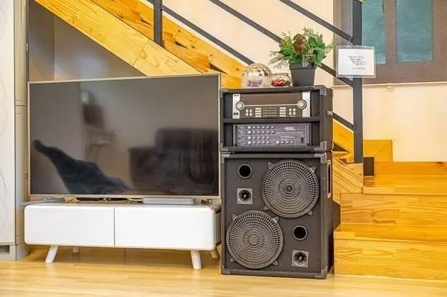 Oda (Love (Private))