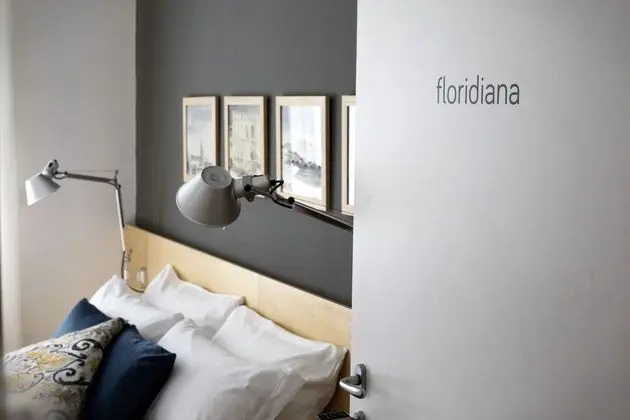 Deluxe Tek Büyük Yataklı Oda, 1 Büyük (Queen) Boy Yatak, Sigara İçilmez, Avlu Manzaralı