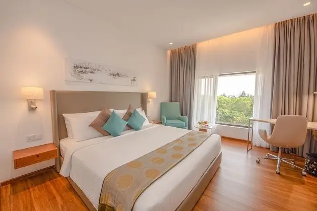 Deluxe King Room with One way Airport Transfer including 15% off on F&B & Spa