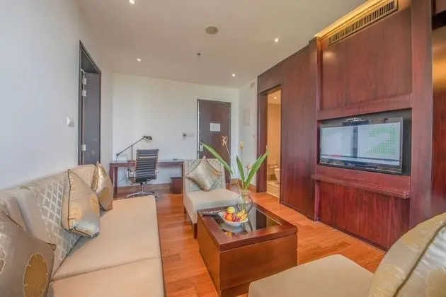 Executive Suite Room with Airport Pick up and Drop off including 15% off on F&B & Spa