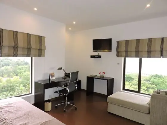 Executive Suite Room with Airport Pick up and Drop off including 15% off on F&B & Spa