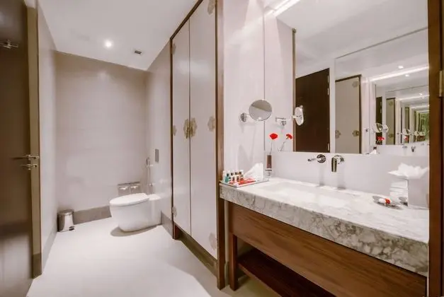 Premium King Room with Airport Pick up and Drop off including 15% off on F&B & Spa