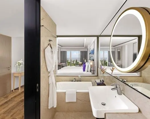 Executive Oda, Balkon