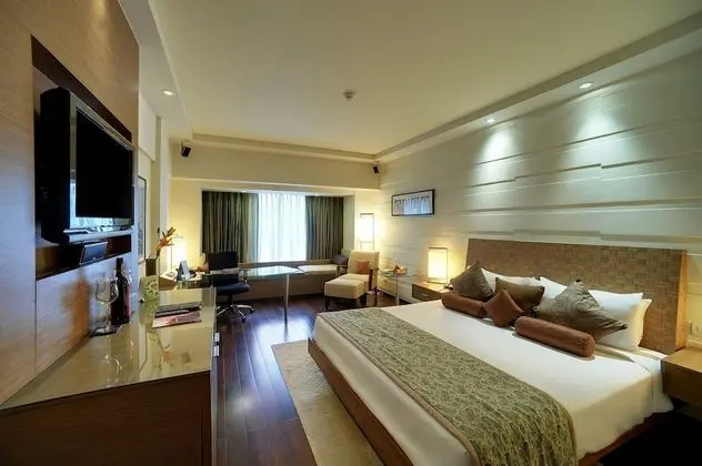 Premium Room City View Queen Bed