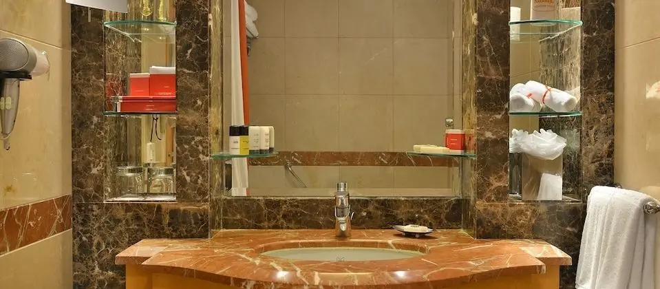 Standard Oda, 2 Tek Kişilik Yatak, Şehir Manzaralı