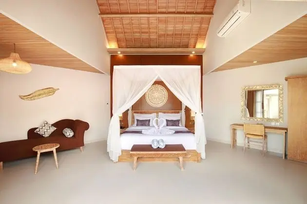 Standard Villa