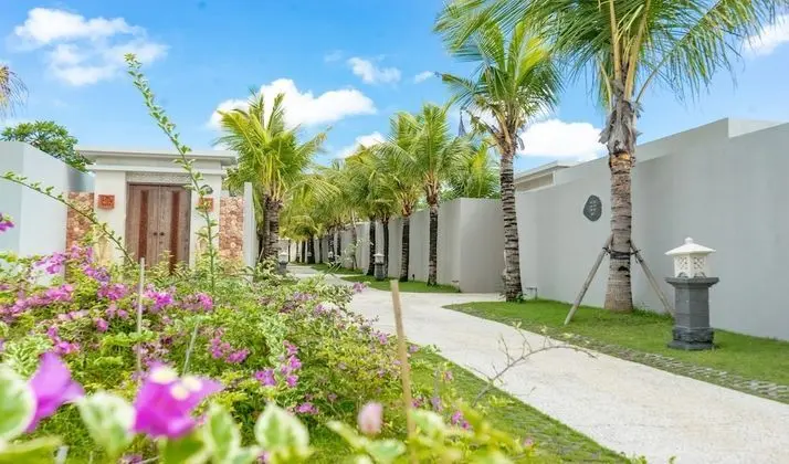 Standard Villa