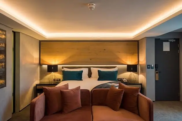 Deluxe Oda, 1 En Büyük (King) Boy Yatak, Balkon