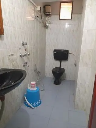 Üç Kişilik Oda