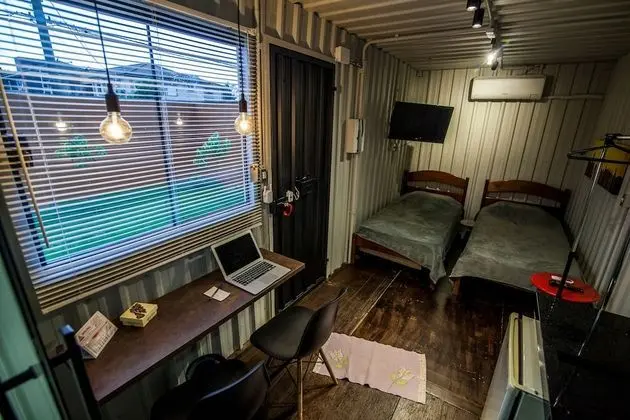 Basic İki Ayrı Yataklı Oda (Container 2)