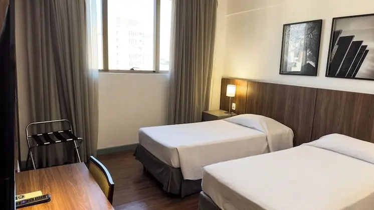 Vivenzo com 2 Camas de solteiro