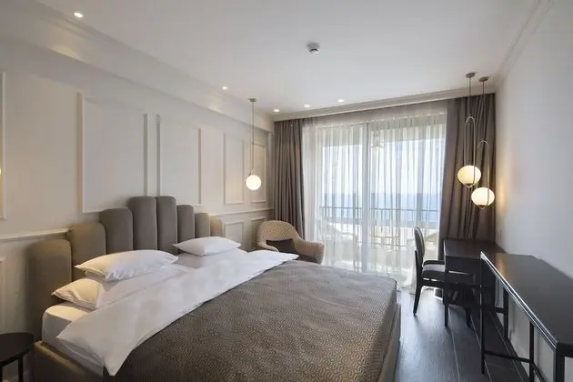 Tek Büyük Yataklı Oda, Balkon, Deniz Manzaralı