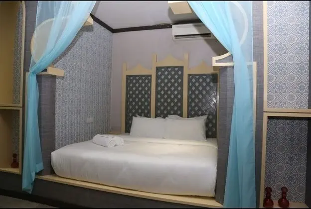 Signature King Room