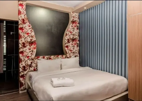 Signature King Room
