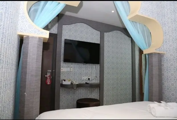 Signature King Room