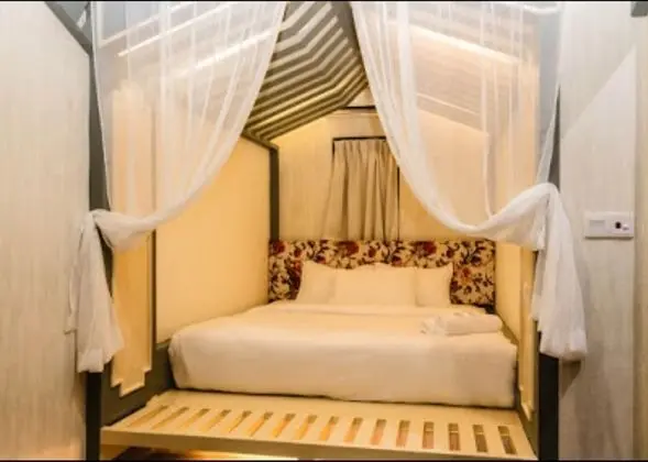 Signature King Room