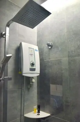 Premium Tek Büyük Yataklı Oda