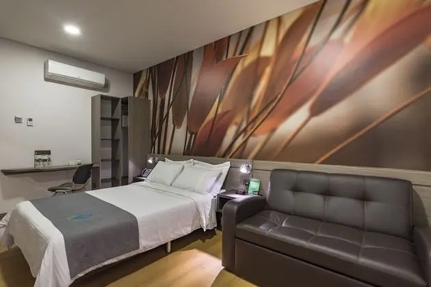 Standard Tek Büyük Yataklı Oda