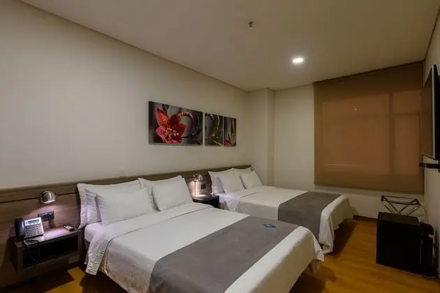 Standard Üç Kişilik Oda