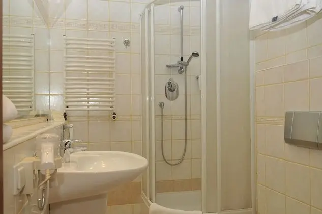 Deluxe Üç Kişilik Oda, 1 Yatak Odası