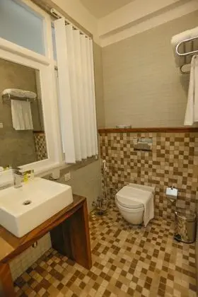 JAPANESE ROOM