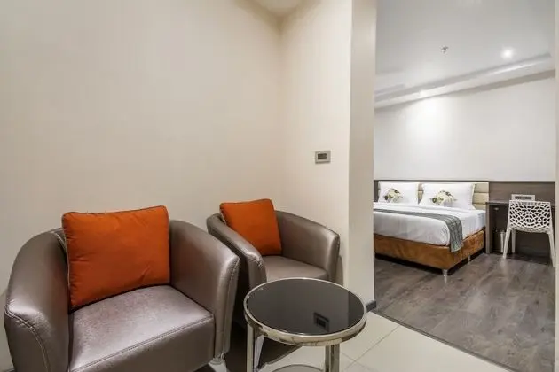 Deluxe Tek Büyük veya İki Ayrı Yataklı Oda
