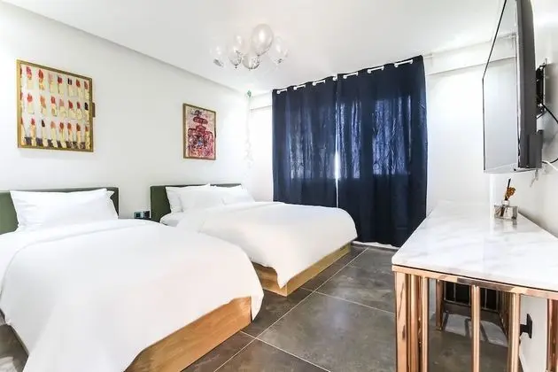 Family Oda, Teras (Spa)