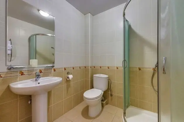 Standard Üç Kişilik Oda