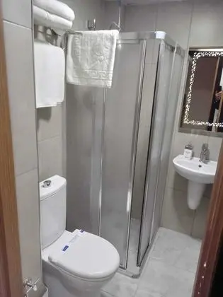 Standard Üç Kişilik Oda