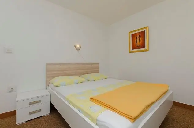 Apart Daire (Vlado - cosy & afordable - A3(6))