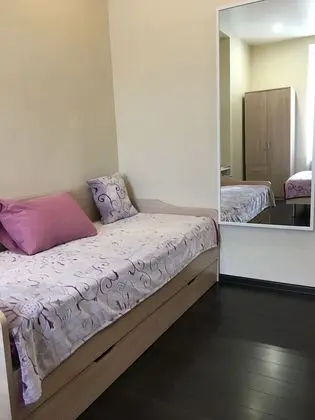 Üç Kişilik Oda, Ortak Banyo