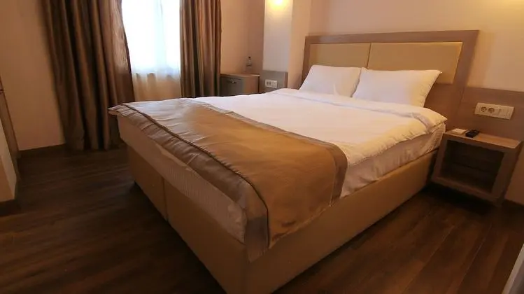 Standard Oda, 1 Çift Kişilik Yatak, Şehir Manzaralı