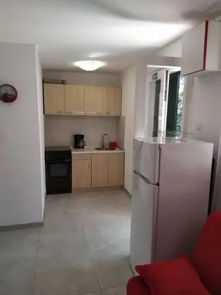 Ev (Vlasta - near sea - H(4+1))