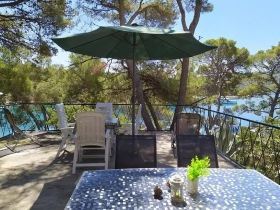 Ev (Vlasta - near sea - H(4+1))