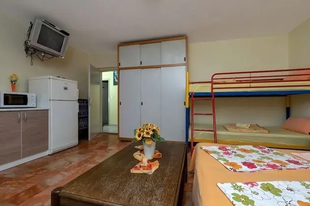 Stüdyo (Vlatko - afordable & cosy - SA2(2+2))