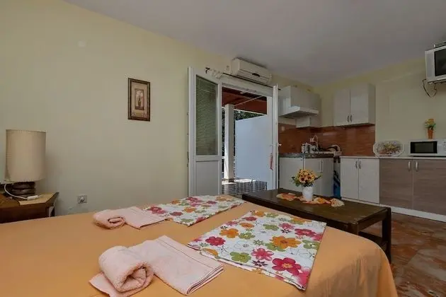 Stüdyo (Vlatko - afordable & cosy - SA2(2+2))