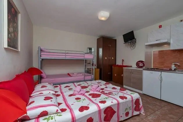 Stüdyo (Vlatko - afordable & cosy - SA3(2+2))