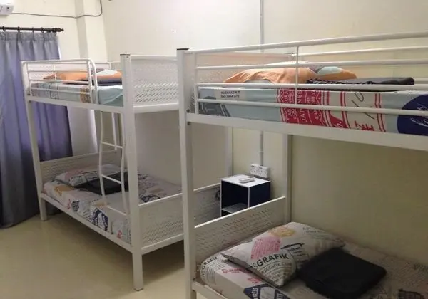 Ortak Ranzalı Oda, Karma Ranzalı Oda (In 4-Bed Mixed)